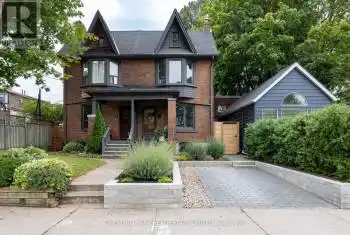 3 Selkirk St, Toronto, Ontario M4J 1T3, 4 Bedrooms Bedrooms, 7 Rooms Rooms,2 BathroomsBathrooms,All Houses,Sold,Selkirk,E9398068