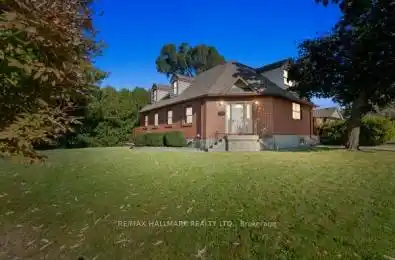 1 Squires Avenue Toronto (O'Connor-Parkview) Ontario M4B2R2