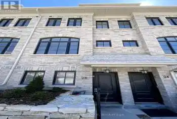 10 lunar Cres Unit# 23, Mississauga, Ontario L5M 2P6, 3 Bedrooms Bedrooms, 10 Rooms Rooms,2 BathroomsBathrooms,All Houses,Rented,lunar,27547482