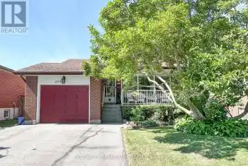 204 Madawaska Ave, Oshawa, Ontario L1J 1E5, 3 Bedrooms Bedrooms, 6 Rooms Rooms,2 BathroomsBathrooms,All Houses,Sold,Madawaska,E9400024