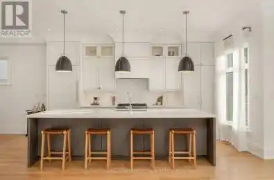 62 Clissold Road Toronto (Islington-City Centre West) Ontario M8Z4T8