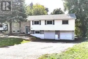 205 Merrett Dr, Barrie, Ontario L4N 3Y4, 4 Bedrooms Bedrooms, 7 Rooms Rooms,2 BathroomsBathrooms,All Houses,Sold,Merrett,S9400276