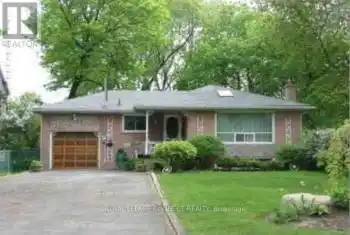 375 Lawson Rd Unit# Main, Toronto, Ontario M1C 2J8, 3 Bedrooms Bedrooms, 6 Rooms Rooms,1 BathroomBathrooms,All Houses,Rented,Lawson,E9404397