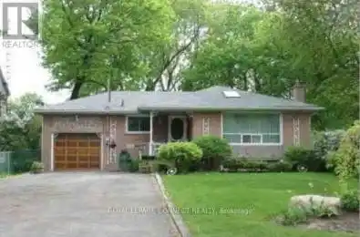 375 Lawson Road Unit# Main Toronto (Centennial Scarborough) Ontario M1