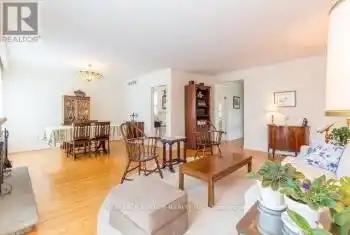 122 Holcolm Rd, Toronto, Ontario M2N 2C9, 5 Bedrooms Bedrooms, 26 Rooms Rooms,2 BathroomsBathrooms,All Houses,Sold,Holcolm,C9415757