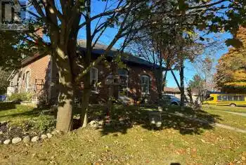 46 Centre St, Orangeville, Ontario L9W 2X2, 3 Bedrooms Bedrooms, 6 Rooms Rooms,1 BathroomBathrooms,All Houses,Sold,Centre,W9416118