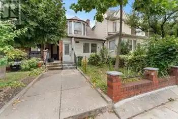 63 Ward St, Toronto, Ontario M6H 4A5, 4 Bedrooms Bedrooms, 7 Rooms Rooms,2 BathroomsBathrooms,All Houses,Sold,Ward,W9343121