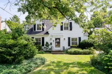 4 St Andrews Avenue Grimsby Ontario L3M3R8