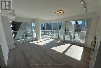 230 Simcoe St Unit# 1814, Toronto, Ontario M5T 1T4, 2 Bedrooms Bedrooms, 5 Rooms Rooms,2 BathroomsBathrooms,Condo,Rented,Simcoe,C9384137