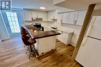 1450 Greenbriar Dr, Oakville, Ontario L6M 1Z3, 1 Bedroom Bedrooms, 4 Rooms Rooms,1 BathroomBathrooms,Condo,Rented,Greenbriar,W9238878