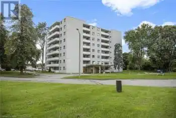 6320 VALLEY Way Unit# 408, Niagara Falls, Ontario L2E 1Y5, 2 Bedrooms Bedrooms, 6 Rooms Rooms,1 BathroomBathrooms,Condo,Rented,VALLEY,X9420121