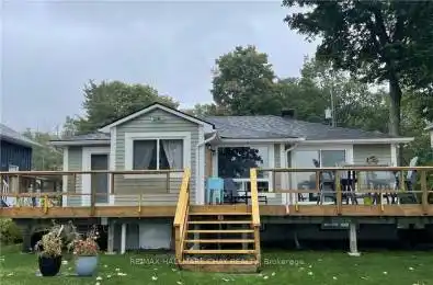 17 MYRTLE Avenue Oro-Medonte (Hawkestone) Ontario L0L1T0