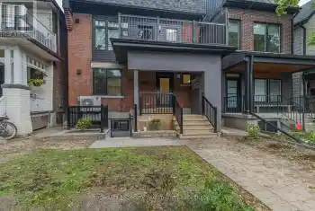 543 Roxton Rd Unit# Unit 4, Toronto, Ontario M6G 3R5, 2 Bedrooms Bedrooms, 5 Rooms Rooms,2 BathroomsBathrooms,All Houses,Rented,Roxton,C9418397