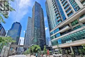 33 Bay St Unit# 315, Toronto, Ontario M5J 2Z3, 1 Bedroom Bedrooms, 5 Rooms Rooms,1 BathroomBathrooms,Condo,Sold,Bay,C9418596