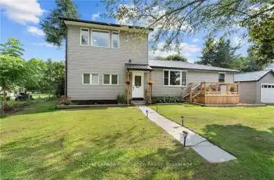 6083 BANK Street Verona Ontario K0H2W0