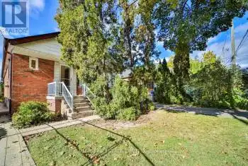 40 Collinson Blvd, Toronto, Ontario M3H 3B9, 3 Bedrooms Bedrooms, 6 Rooms Rooms,2 BathroomsBathrooms,All Houses,Sold,Collinson,C9425650