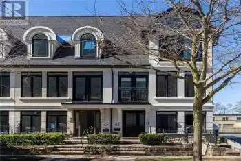 152 Reynolds St, Oakville, Ontario L6J 3K9, 2 Bedrooms Bedrooms, 13 Rooms Rooms,4 BathroomsBathrooms,All Houses,Sold,Reynolds,W9493354