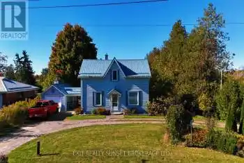 141 Valentia Rd, Kawartha Lakes, Ontario K0M 2C0, 3 Bedrooms Bedrooms, 9 Rooms Rooms,2 BathroomsBathrooms,All Houses,Sold,Valentia,X9505525