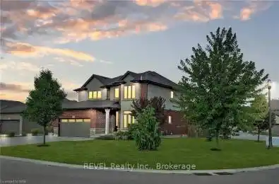 56 CALISTA Drive Welland Ontario L3C7G8