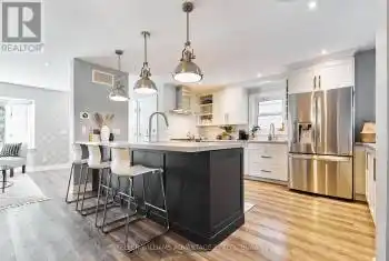42 Gradwell Dr, Toronto, Ontario M1M 2M9, 3 Bedrooms Bedrooms, 7 Rooms Rooms,2 BathroomsBathrooms,All Houses,Sold,Gradwell,E9507636