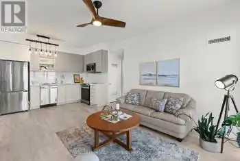 4675 Metcalfe Ave Unit# 909A, Mississauga, Ontario L5M 0Z8, 2 Bedrooms Bedrooms, 7 Rooms Rooms,2 BathroomsBathrooms,Condo,Sold,Metcalfe,W9508606