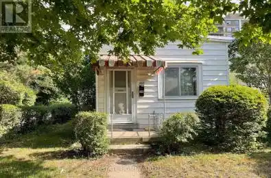 187 Gamble Avenue Toronto (East York) Ontario M4J2P2