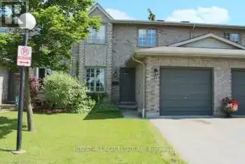 340 Ambleside Dr Unit# 21, London, Ontario N6G 4Y5, 3 Bedrooms Bedrooms, 8 Rooms Rooms,3 BathroomsBathrooms,All Houses,Rented,Ambleside,X9510555