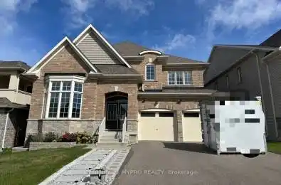 10 Clifford Fairbarn Dr East Gwillimbury Ontario L0G 1R0