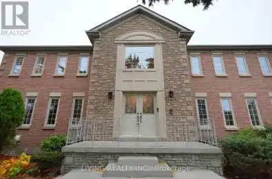 1 Shallmar Gardens Richmond Hill (Bayview Hill) Ontario L4B3G4