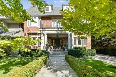 4 Binscarth Rd Toronto Ontario M4W 1Y1