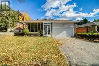 11 Rollingwood Dr, Toronto, Ontario M2H 2M4, 3 Bedrooms Bedrooms, 6 Rooms Rooms,2 BathroomsBathrooms,All Houses,Sold,Rollingwood,C9513285