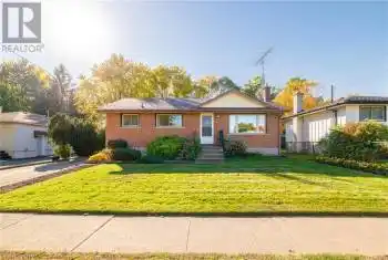 5832 KEITH St, Niagara Falls, Ontario L2J 1J9, 3 Bedrooms Bedrooms, 6 Rooms Rooms,1 BathroomBathrooms,All Houses,Sold,KEITH,X9767673