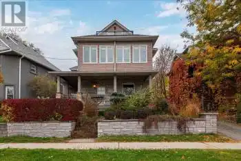 109 MULCASTER St, Barrie, Ontario L4M 3M7, 4 Bedrooms Bedrooms, 8 Rooms Rooms,3 BathroomsBathrooms,All Houses,Sold,MULCASTER,S9513576