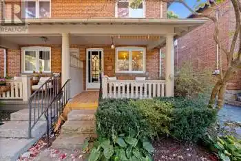 21 Glengarry Ave, Toronto, Ontario M5M 1C8, 3 Bedrooms Bedrooms, 6 Rooms Rooms,2 BathroomsBathrooms,All Houses,Sold,Glengarry,C9513801