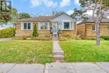 421 St Augustine Dr, Oakville, Ontario L6K 3G1, 3 Bedrooms Bedrooms, 6 Rooms Rooms,2 BathroomsBathrooms,All Houses,Sold,St Augustine,W9514067