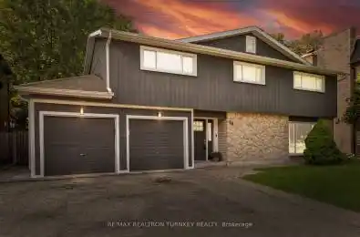 14 Emily Carr Street Markham (Unionville) Ontario L3R2K4