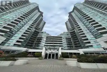 228 Queens Quay Unit# 2210, Toronto, Ontario M5J 2X1, 1 Bedroom Bedrooms, 7 Rooms Rooms,1 BathroomBathrooms,Condo,Rented,Queens,27591493