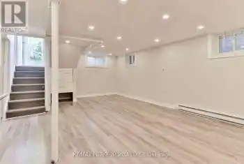 7 Elsfield Rd, Toronto, Ontario M8Y 3R3, 2 Bedrooms Bedrooms, 5 Rooms Rooms,2 BathroomsBathrooms,All Houses,Rented,Elsfield,W9759675