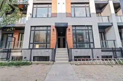 12 DAVID EYER Road Unit# 1113 Richmond Hill Ontario L4S0N4