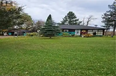 2462 BURBROOK Road Kingston (City North of 401) Ontario K7L4V4