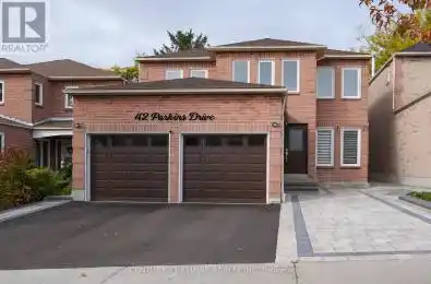 42 Parkins Drive Ajax (Central) Ontario L1T3L2