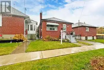 68 Marsh Rd, Toronto, Ontario M1K 1Y9, 3 Bedrooms Bedrooms, 6 Rooms Rooms,2 BathroomsBathrooms,All Houses,Sold,Marsh,E9790433