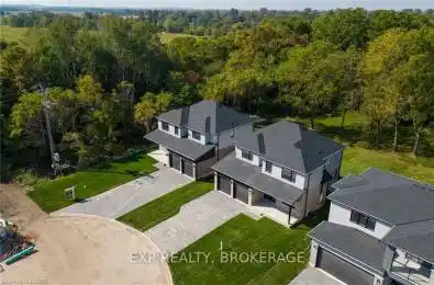 203 EAGLE STREET St North Middlesex Ontario N0M 2K0