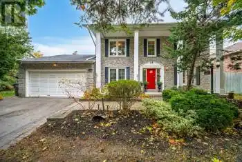 1230 Fleet St, Mississauga, Ontario L5H 3P5, 4 Bedrooms Bedrooms, 9 Rooms Rooms,3 BathroomsBathrooms,All Houses,Sold,Fleet,W9965325