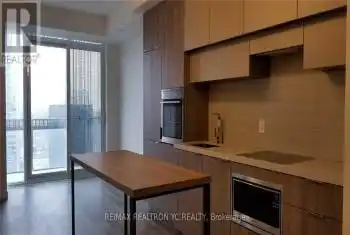 8 Eglinton Ave Unit# 1512, Toronto, Ontario M4P 0C1, 1 Bedroom Bedrooms, 5 Rooms Rooms,2 BathroomsBathrooms,Condo,Rented,Eglinton,C10231021