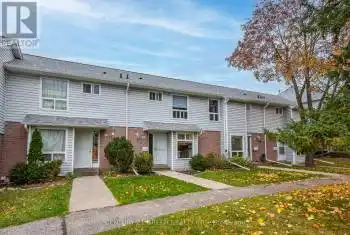 32 Mowat Blvd Unit# 23, Kitchener, Ontario N2E 1X4, 3 Bedrooms Bedrooms, 8 Rooms Rooms,3 BathroomsBathrooms,All Houses,Sold,Mowat,X10082249