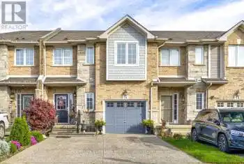 11 Palacebeach Tr, Hamilton, Ontario L8E 0B9, 3 Bedrooms Bedrooms, 6 Rooms Rooms,3 BathroomsBathrooms,All Houses,Sold,Palacebeach,X10264837