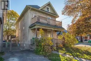 204 Park St, Peterborough, Ontario K9J 3P8, 3 Bedrooms Bedrooms, 9 Rooms Rooms,2 BathroomsBathrooms,All Houses,Sold,Park,X10286587