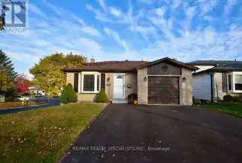 26 Doris Dr, Barrie, Ontario L4N 5L9, 3 Bedrooms Bedrooms, 7 Rooms Rooms,2 BathroomsBathrooms,All Houses,Sold,Doris,S10307754