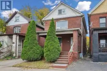 529 Wentworth St, Hamilton, Ontario L8L 5X2, 4 Bedrooms Bedrooms, 8 Rooms Rooms,3 BathroomsBathrooms,All Houses,Sold,Wentworth,X10405093